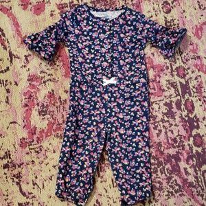 Carter's 6 month girl's snap-on romper